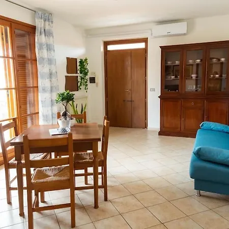 Апартаменты Casa Magnolia: Indipendente Con Giardino Кастильоне-дель-Лаго